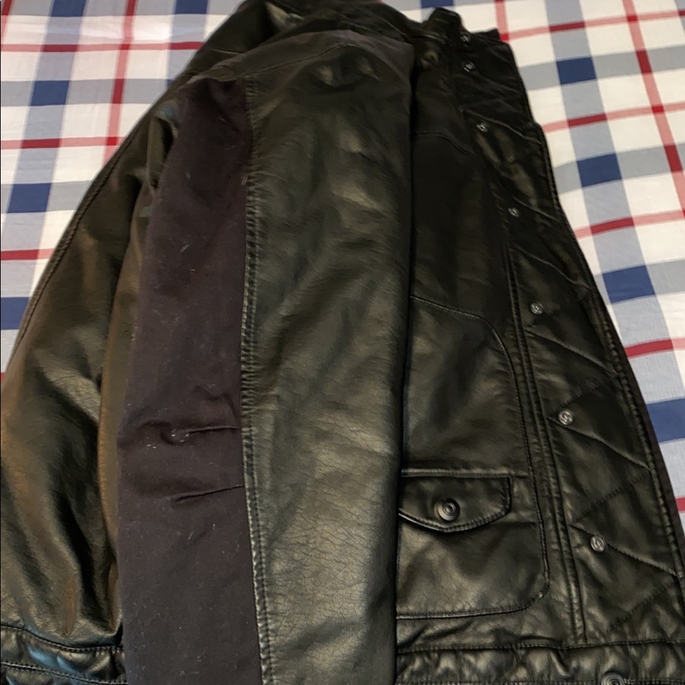 Men’s DKNY leather jacket